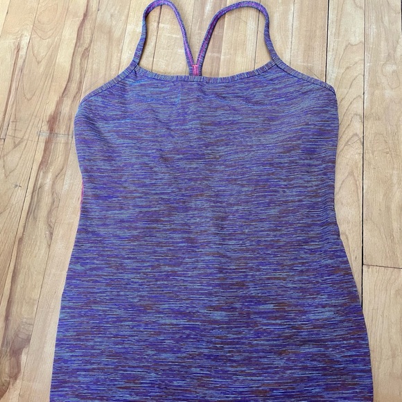 Lululemon Power Y tank - Picture 2 of 7